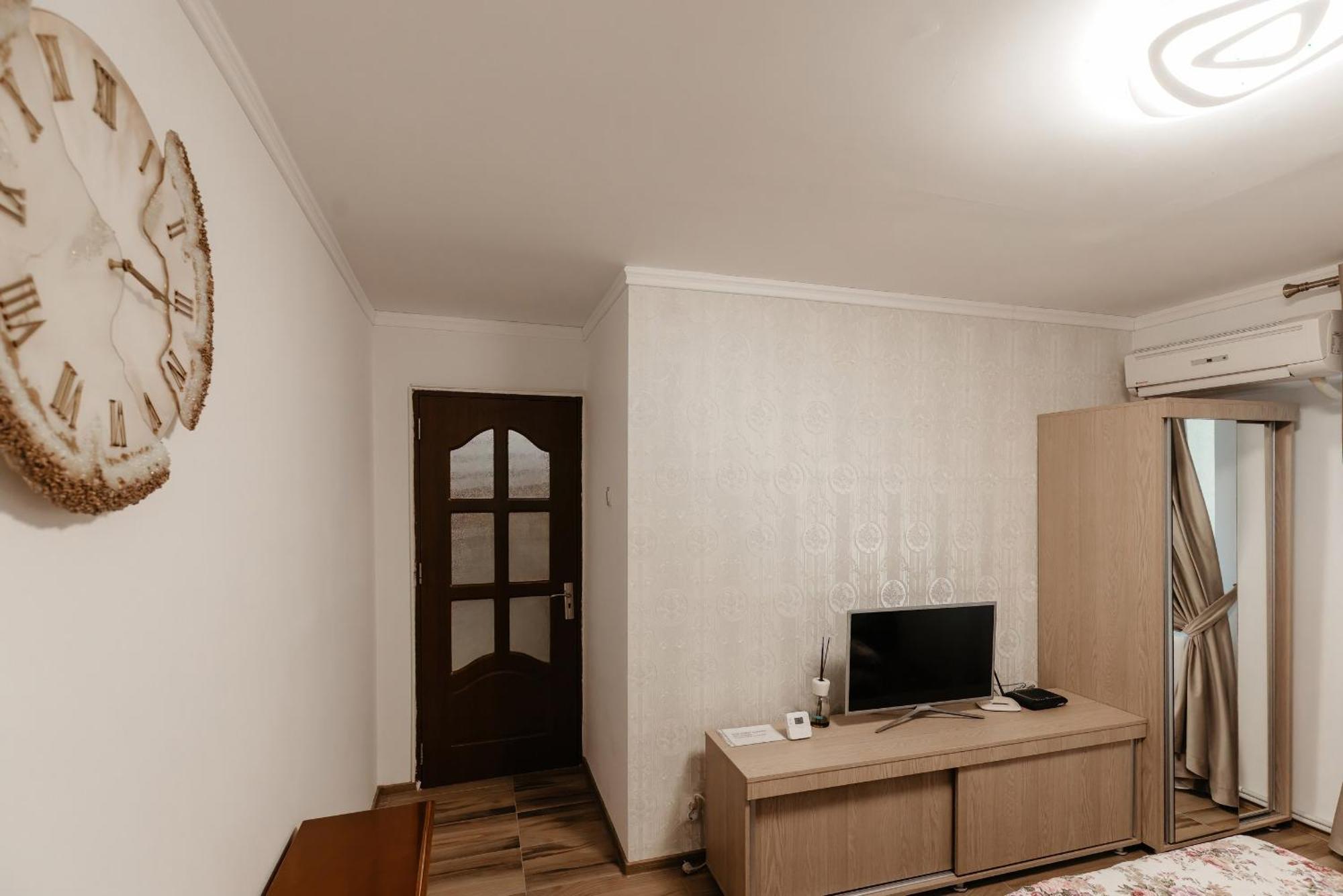 Luxury Radox Apartment Buzau City Center Exterior foto