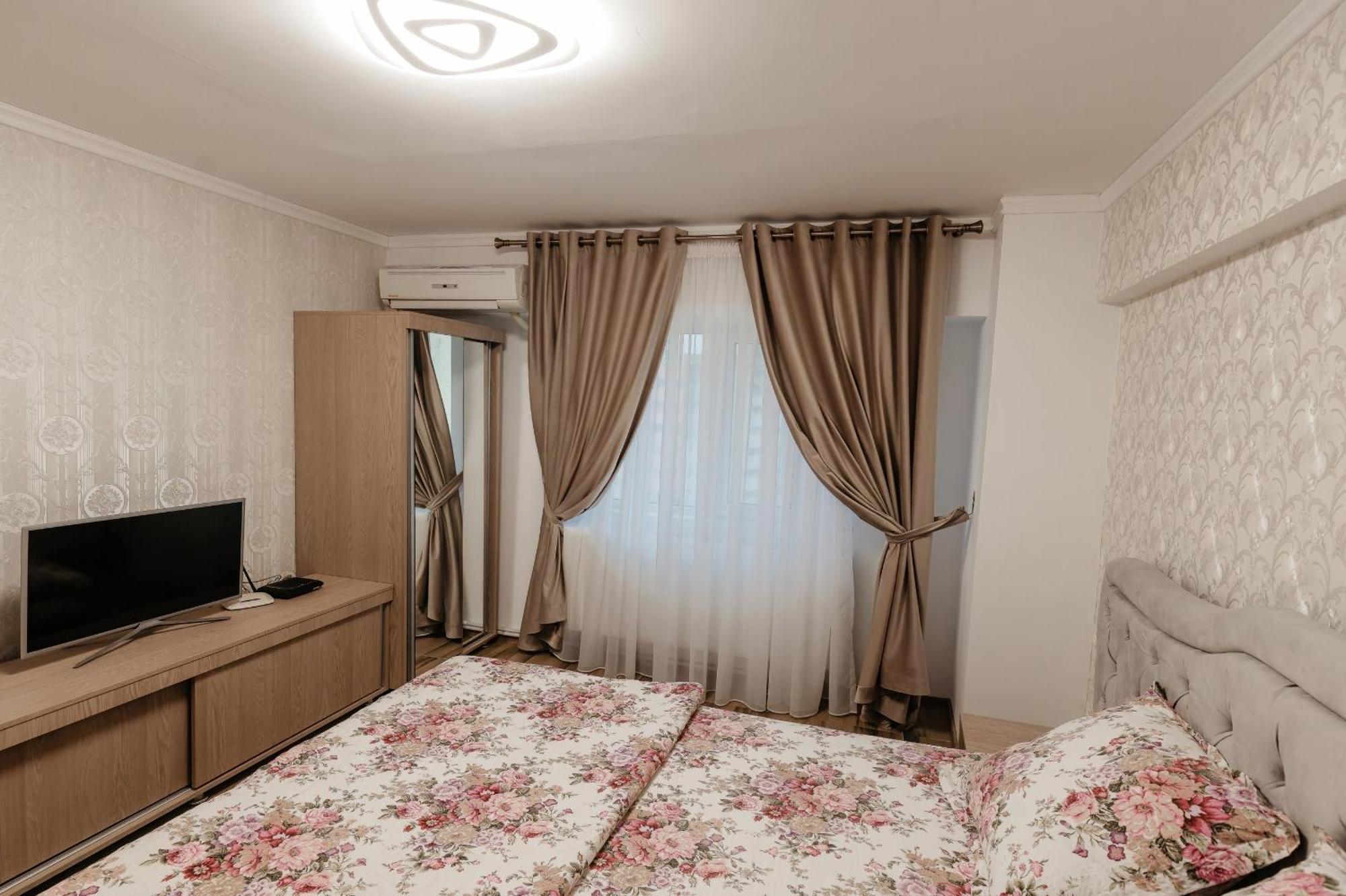 Luxury Radox Apartment Buzau City Center Exterior foto